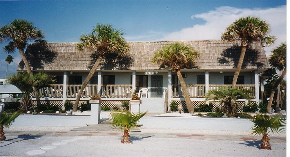 Sabal Palms Inn St. Pete Beach Exterior foto