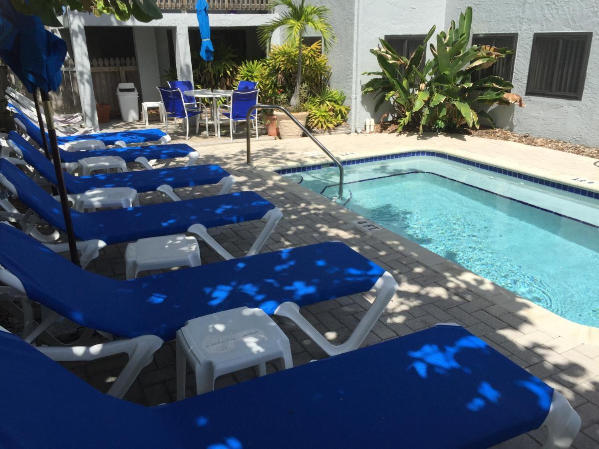 Sabal Palms Inn St. Pete Beach Exterior foto